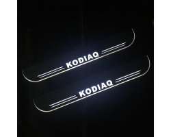 LED prahov lity pedn bl s dynamickm efektem pro KODIAQ - 1540 K